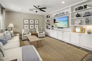 4307 E Vista Bonita Dr, Phoenix, AZ 85050 - Photo 4