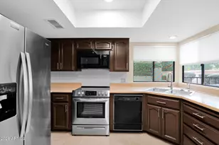 10417 E Cinnabar Ave, Scottsdale, AZ 85258 - Photo 14