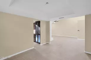 10417 E Cinnabar Ave, Scottsdale, AZ 85258 - Photo 14