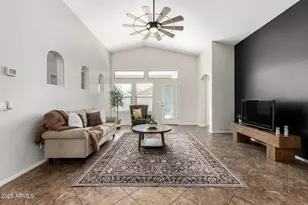 17845 W Hearn Rd, Surprise, AZ 85388 - Photo 8