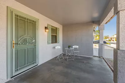 17845 W Hearn Road, Surprise, AZ 85388 - Photo 4