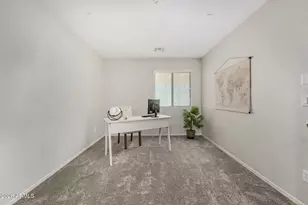 17845 W Hearn Rd, Surprise, AZ 85388 - Photo 20