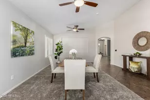 17845 W Hearn Rd, Surprise, AZ 85388 - Photo 6