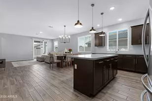 25154 N 134th Ln, Peoria, AZ 85383 - Photo 6