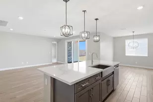 7766 N 78th Dr, Glendale, AZ 85303 - Photo 8