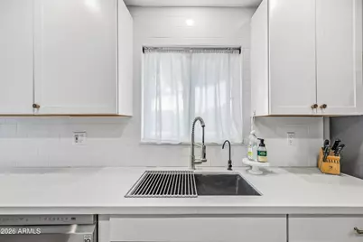 1831 W Northview Avenue, Phoenix, AZ 85021 - Photo 12