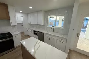 856 N Jay St, Chandler, AZ 85225 - Photo 8