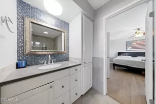 5525 E Thomas Rd, Phoenix, AZ 85018 - Photo 22