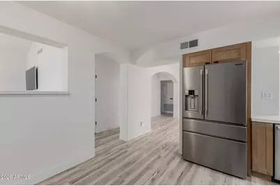 7638 E Edgemont Avenue, Scottsdale, AZ 85257 - Photo 8