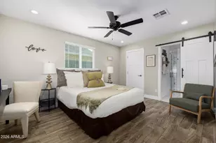 5714 S 12th Ln, Phoenix, AZ 85041 - Photo 16