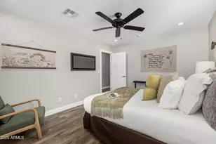 5714 S 12th Ln, Phoenix, AZ 85041 - Photo 14