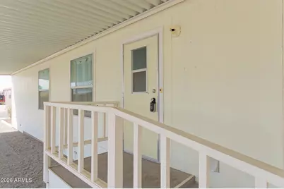 490 N Moon Mountain Avenue #6, Quartzsite, AZ 85346 - Photo 2