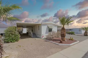 490 N Moon Mountain Ave, Quartzsite, AZ 85346 - Photo 1