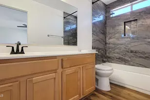 10201 N 115th Dr, Youngtown, AZ 85363 - Photo 16