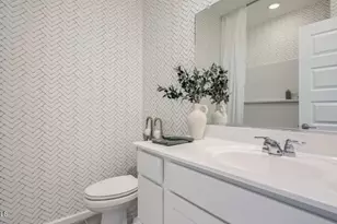 17320 W Gray Fox Trl, Surprise, AZ 85387 - Photo 16