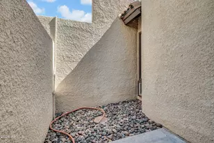 2811 N 61st Pl N, Scottsdale, AZ 85257 - Photo 26