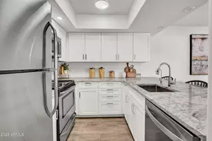 2811 N 61st Pl N, Scottsdale, AZ 85257 - Photo 8