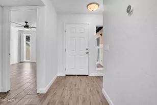 2811 N 61st Pl N, Scottsdale, AZ 85257 - Photo 4