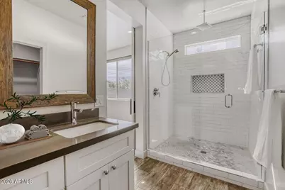 1005 E Weldon Avenue, Phoenix, AZ 85014 - Photo 16