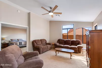 8645 W Maui Lane, Peoria, AZ 85381 - Photo 4
