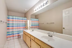 8645 W Maui Ln, Peoria, AZ 85381 - Photo 20