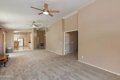 8645 W Maui Lane, Peoria, AZ 85381 - Photo 6