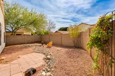8645 W Maui Lane, Peoria, AZ 85381 - Photo 22