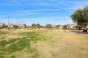 2997 E Parkview Dr, Gilbert, AZ 85295 - Photo 54