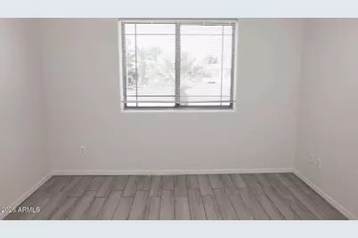 5915 N 68th Avenue, Glendale, AZ 85303 - Photo 26