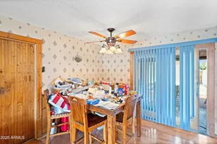 3450 E Sunnyside Dr, Phoenix, AZ 85028 - Photo 8