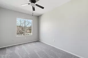 941 E Potter Dr, Phoenix, AZ 85024 - Photo 30