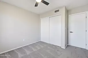 941 E Potter Dr, Phoenix, AZ 85024 - Photo 16