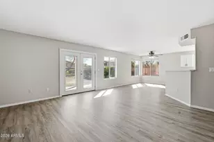 941 E Potter Dr, Phoenix, AZ 85024 - Photo 14