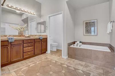 2989 N 44th Street #2039, Phoenix, AZ 85018 - Photo 14