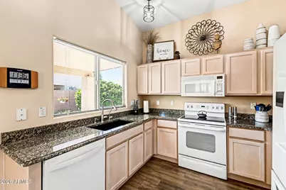 3609 E Hazeltine Way, Chandler, AZ 85249 - Photo 16