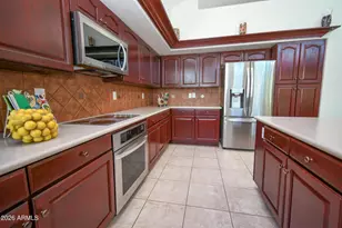 519 E Hiddenview Dr, Phoenix, AZ 85048 - Photo 12