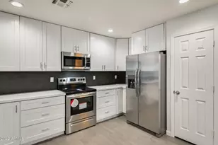 8337 W Hughes Dr, Tolleson, AZ 85353 - Photo 10