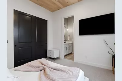 17208 W Mountainair Street, Surprise, AZ 85388 - Photo 30