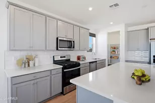 23988 W Carver Dr, Buckeye, AZ 85326 - Photo 2