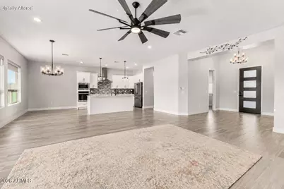667 W Patrick Place, San Tan Valley, AZ 85143 - Photo 10