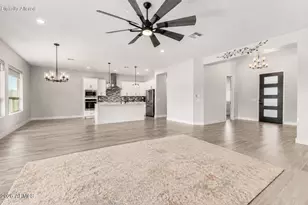 667 W Patrick Pl, San Tan Valley, AZ 85143 - Photo 10