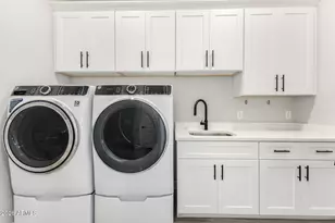 667 W Patrick Pl, San Tan Valley, AZ 85143 - Photo 10