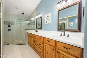 1520 W Devon Dr, Gilbert, AZ 85233 - Photo 14