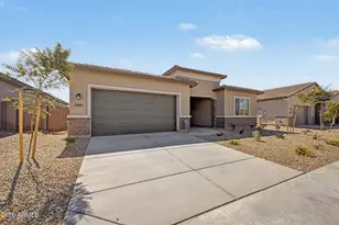 20404 N 222nd Dr, Surprise, AZ 85387 - Photo 2