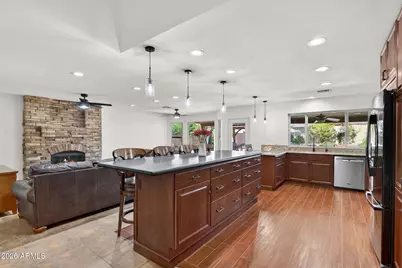 5516 E Beck Lane, Scottsdale, AZ 85254 - Photo 10