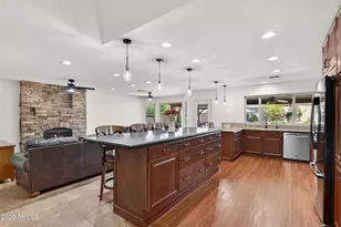 5516 E Beck Ln, Scottsdale, AZ 85254 - Photo 10