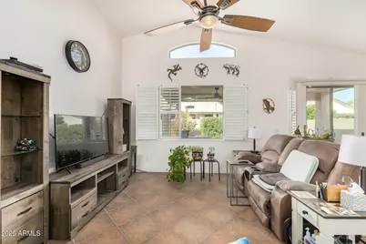 18258 W Addie Lane, Surprise, AZ 85374 - Photo 8