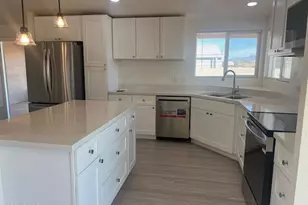 9517 E Navajo Pl, Sun Lakes, AZ 85248 - Photo 8