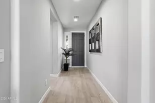 92 E Iloca Ln, Queen Creek, AZ 85140 - Photo 2