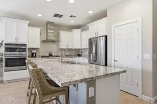 92 E Iloca Ln, Queen Creek, AZ 85140 - Photo 8